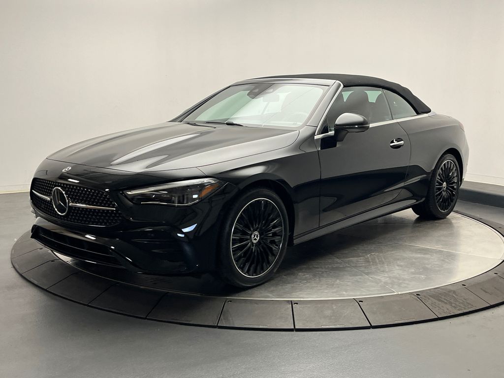2025 Mercedes-Benz CLE 450 3