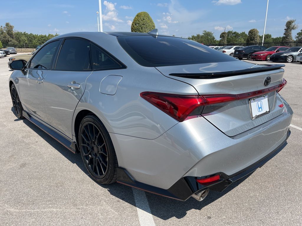 Thumbnail: 2020 Toyota Avalon - 6