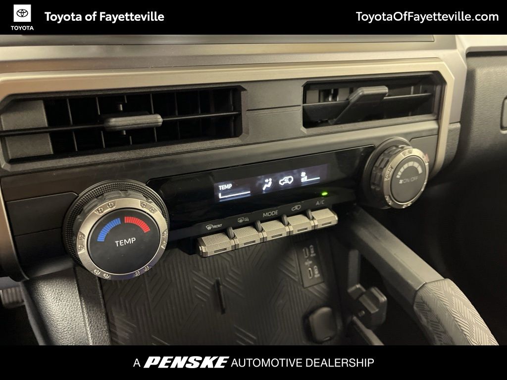 Thumbnail: 2025 Toyota 4Runner - 31