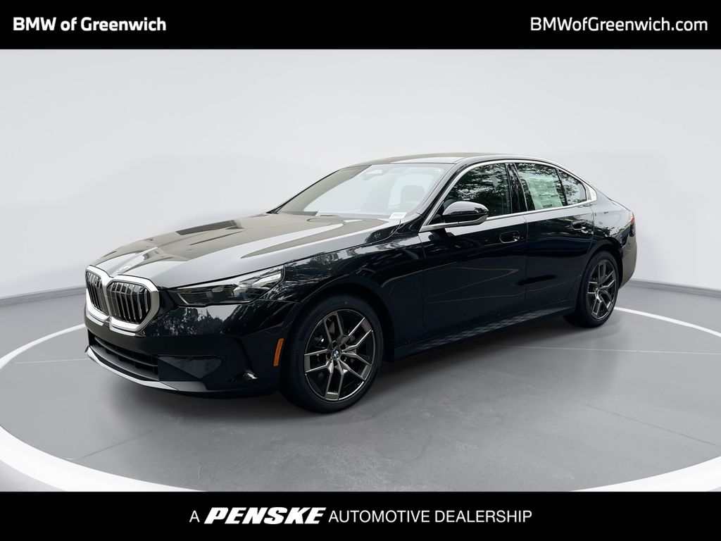 Thumbnail: 2026 BMW 5 Series - 1
