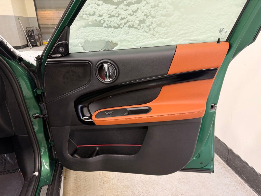 Thumbnail: 2023 MINI Cooper Countryman - 28