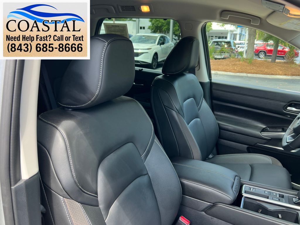 2025 Nissan Pathfinder SL Silver at Lugoff Nissan