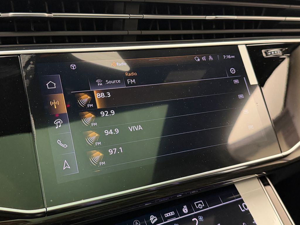 Thumbnail: 2026 Audi Q7 - 31