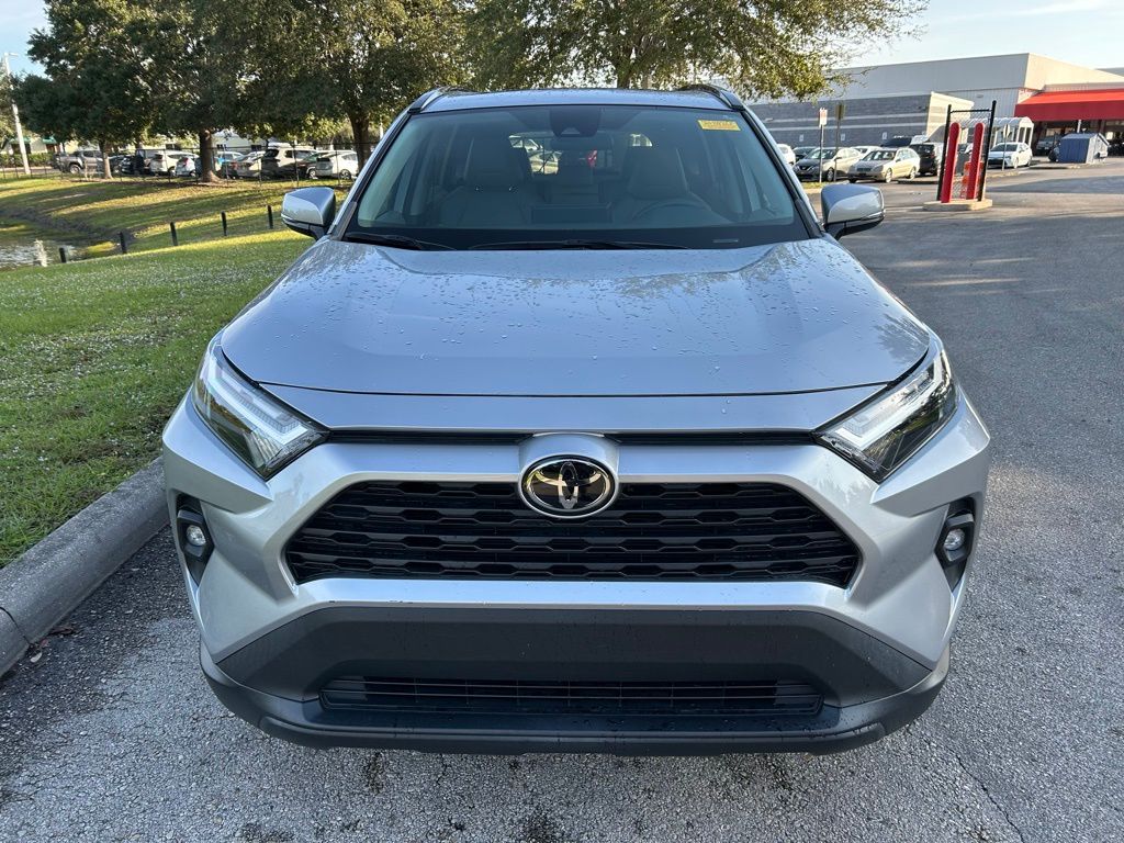Thumbnail: 2023 Toyota RAV4 - 8