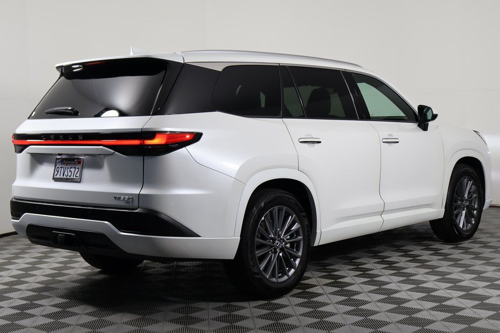 Thumbnail: 2025 Lexus TX - 4