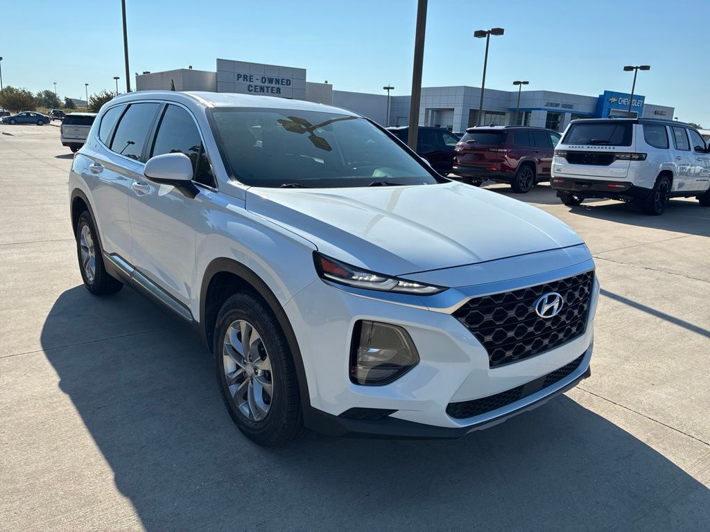  2020 Hyundai Santa Fe 2.4L SE FWD   