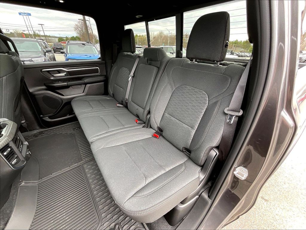 2026 Ram 1500 — photo 14