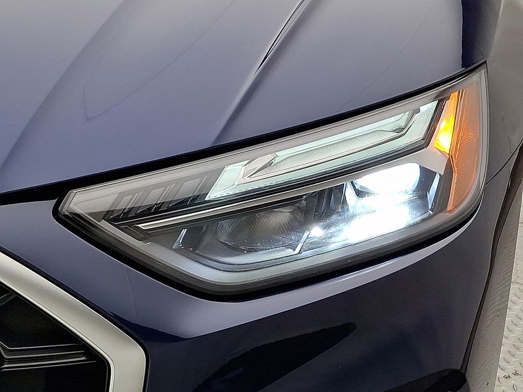 Thumbnail: 2022 Audi Q5 - 9