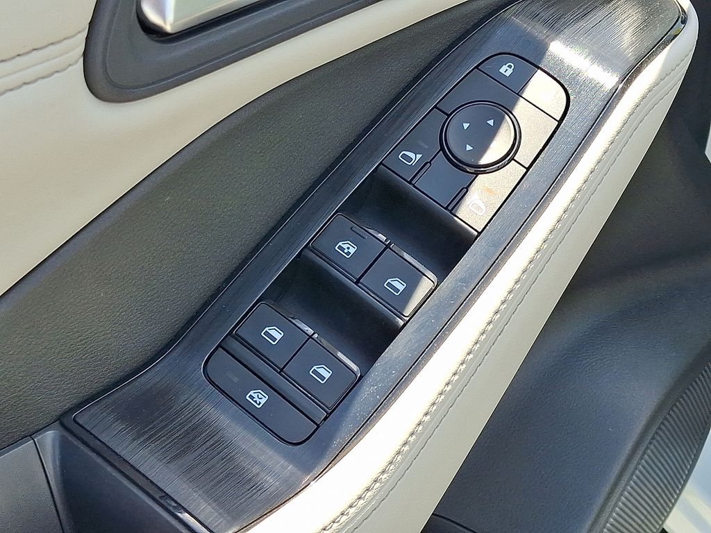 2023 Nissan Rogue — photo 14