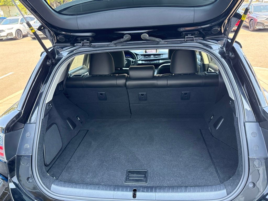 2013 Lexus CT 200h