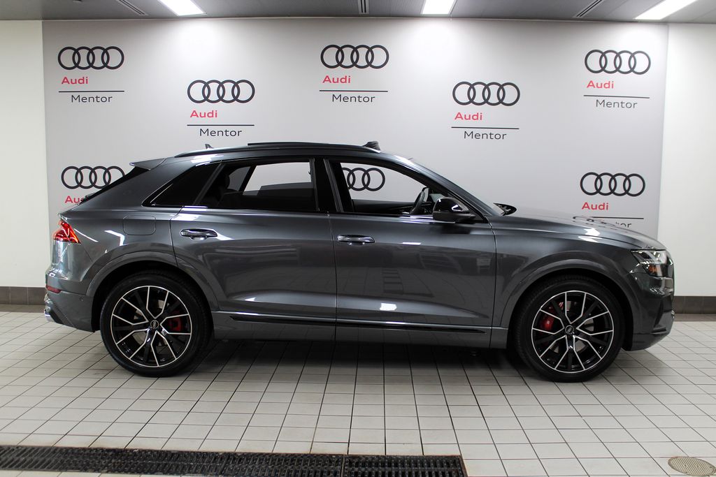 Thumbnail: 2023 Audi SQ8 - 7