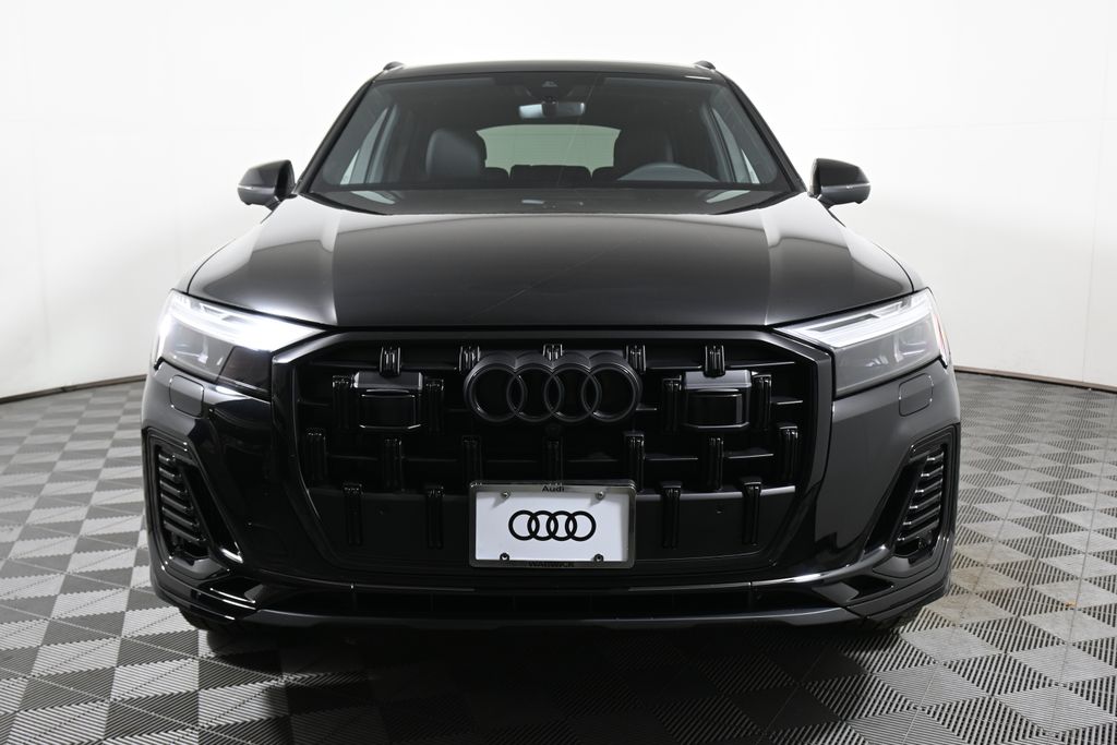 Thumbnail: 2026 Audi Q7 - 9
