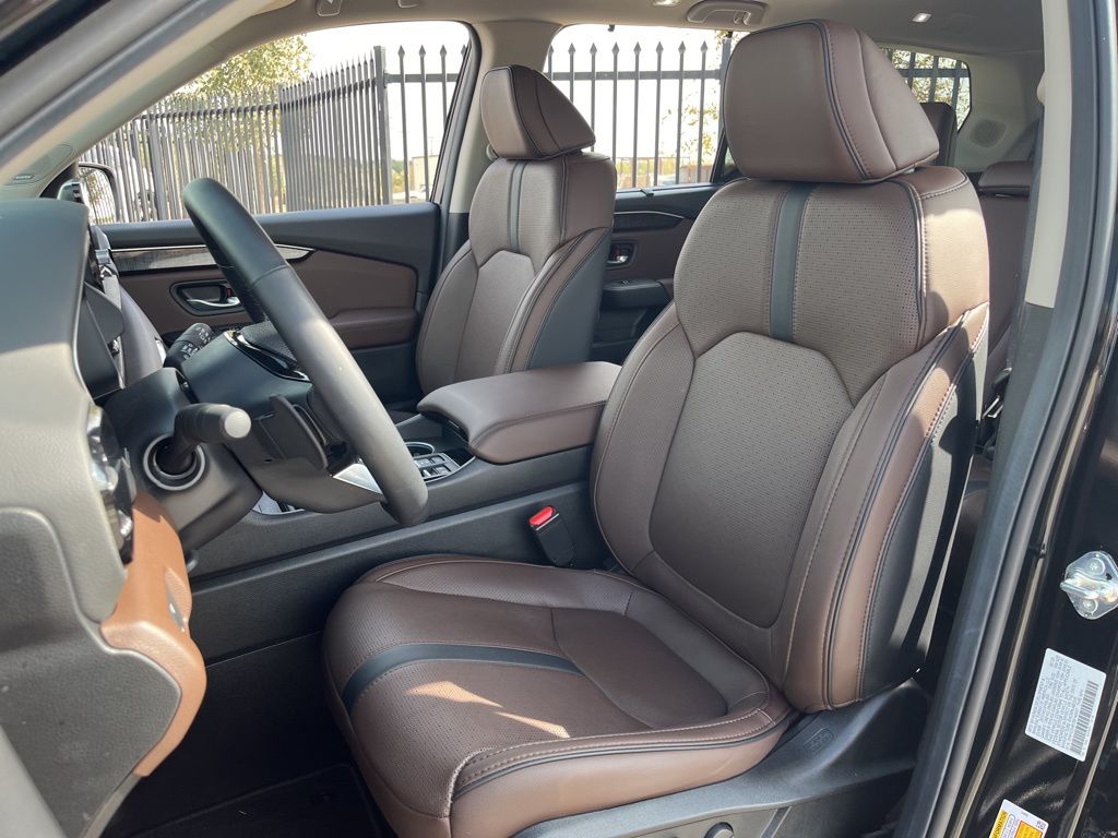 Thumbnail: 2025 Honda Pilot - 26