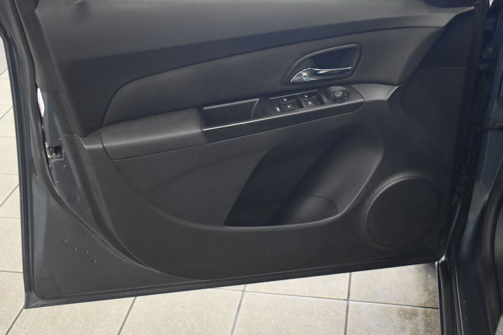 2012 Chevrolet Cruze LT 15
