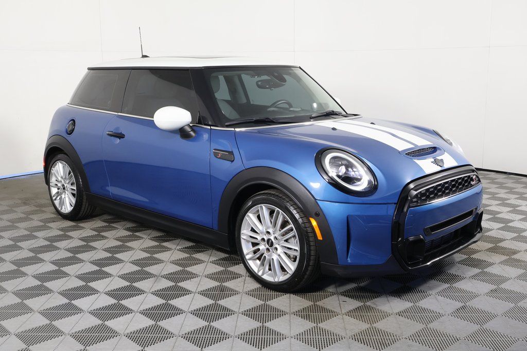 Thumbnail: 2023 MINI Cooper - 3