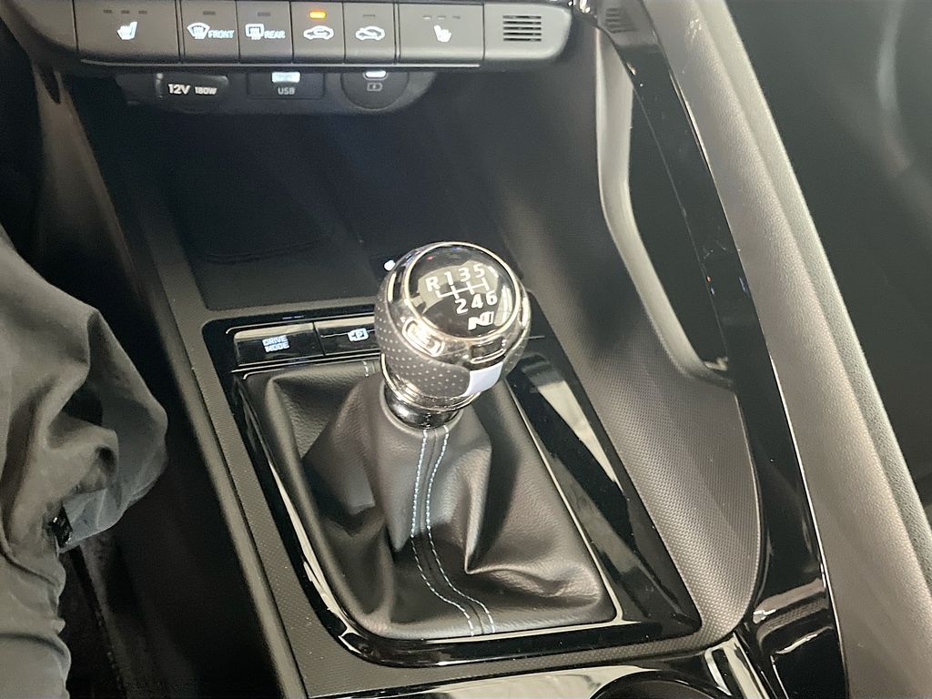 Used 2025 Gray Hyundai Base image 17