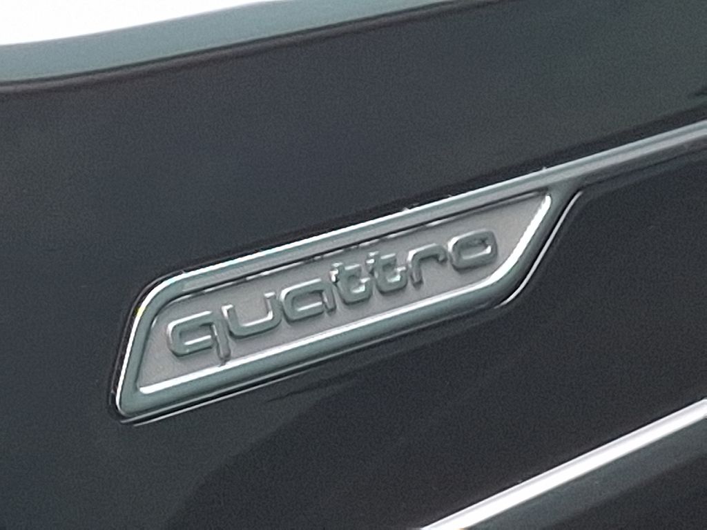 Thumbnail: 2025 Audi A6 - 25