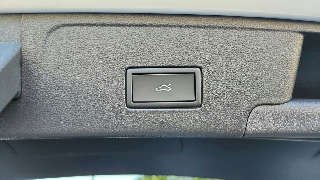 2026 Volkswagen Atlas Cross Sport