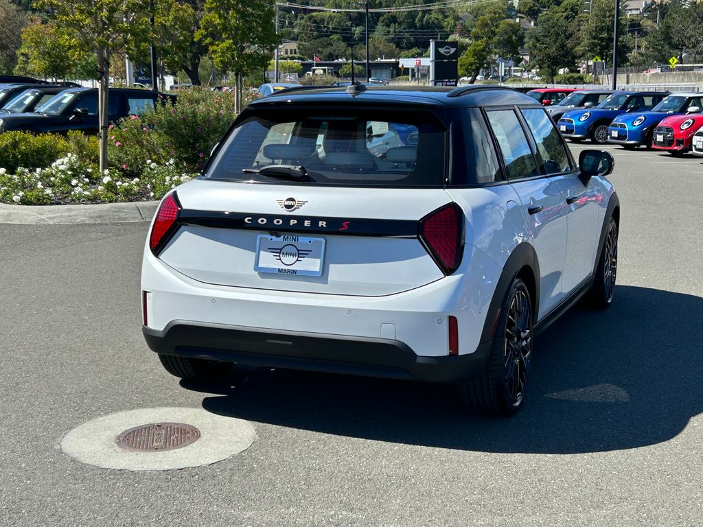Thumbnail: 2026 MINI Cooper - 5