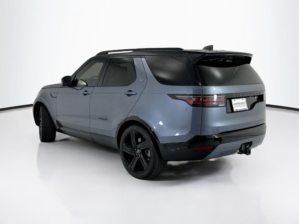 Thumbnail: 2022 Land Rover Discovery - 7