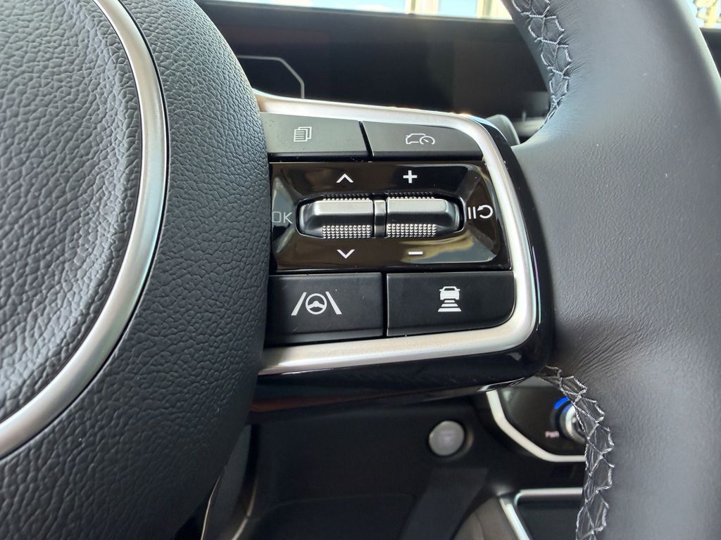 new 2026 Kia Carnival Hybrid car, priced at $44,339