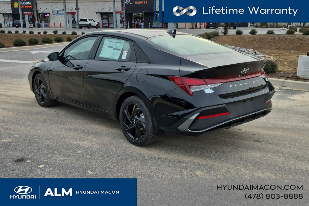 New 2026 Black Hyundai SEL Sport Plus image 11