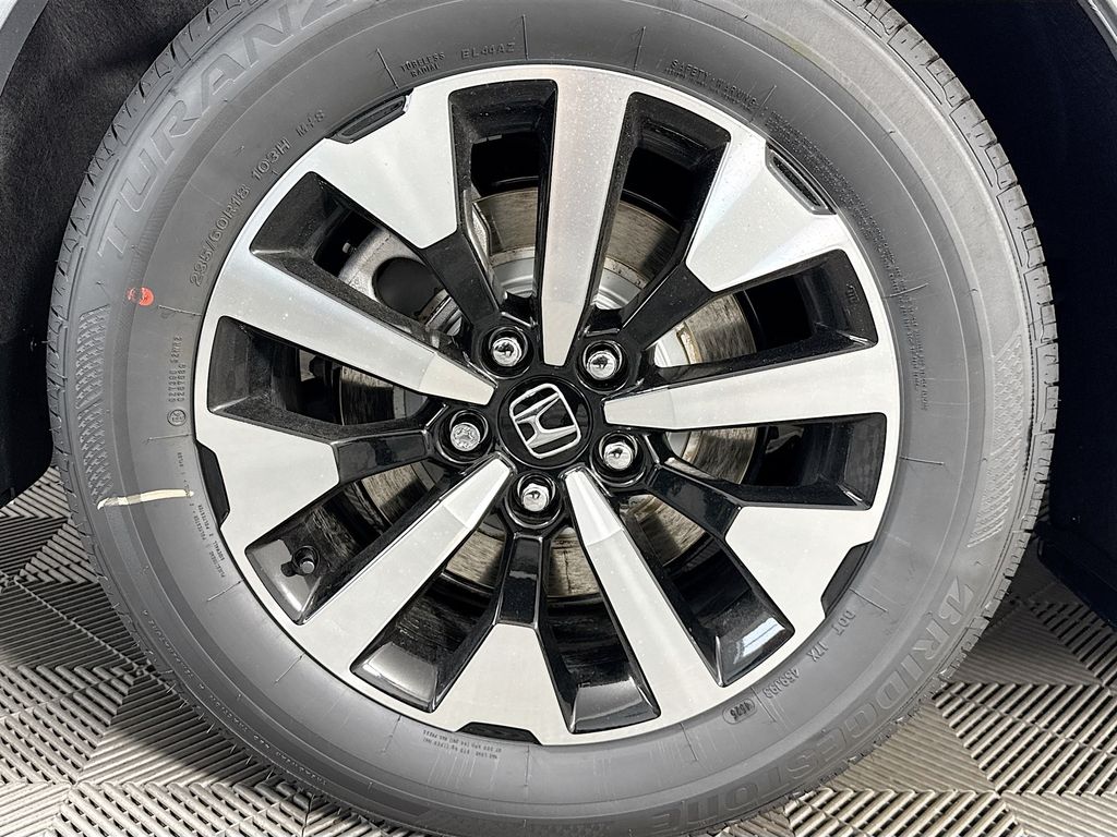 Thumbnail: 2026 Honda Odyssey - 30