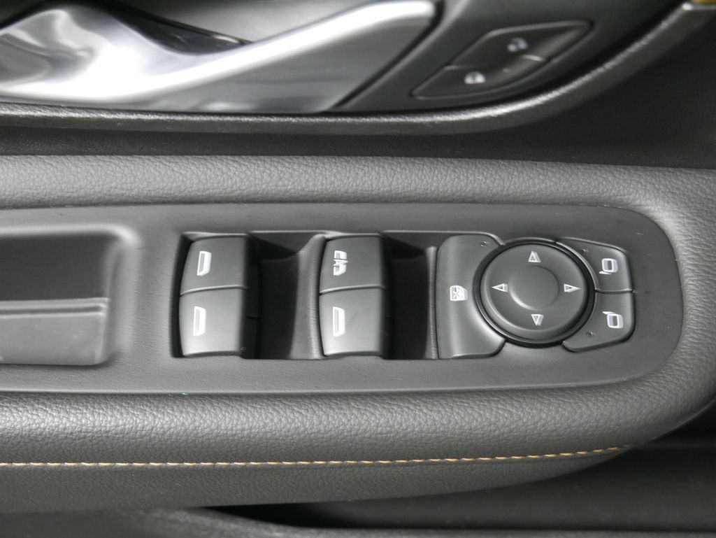 2019 GMC Terrain SLE 28