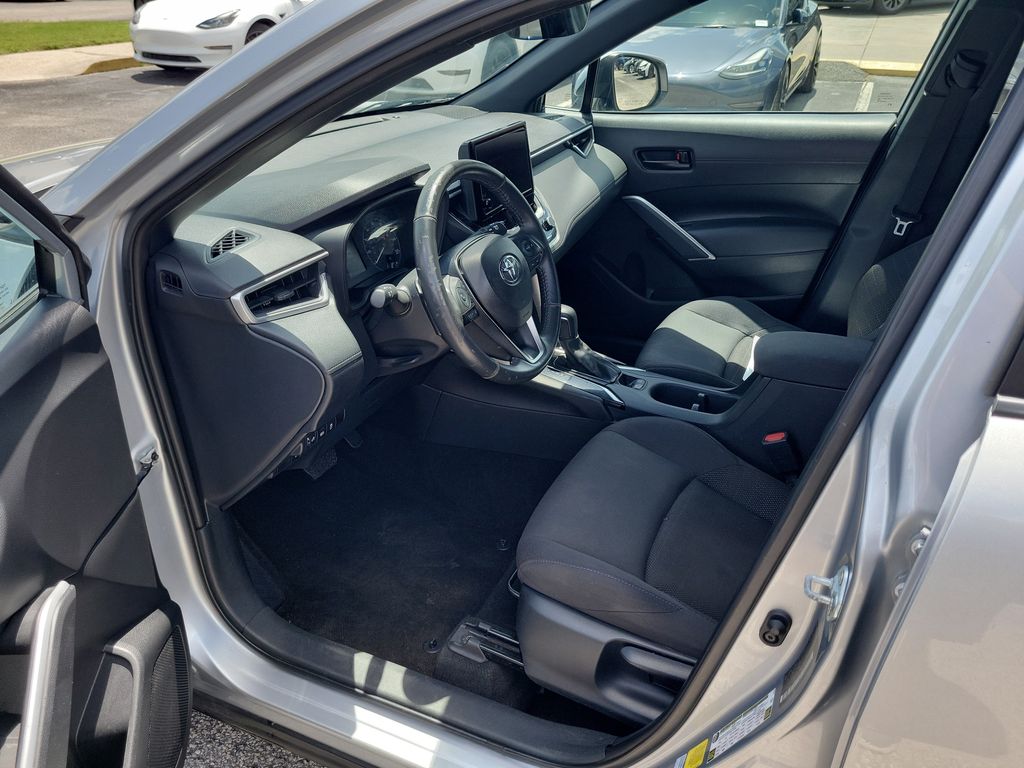 2024 Toyota Corolla Cross SE - Photo 11