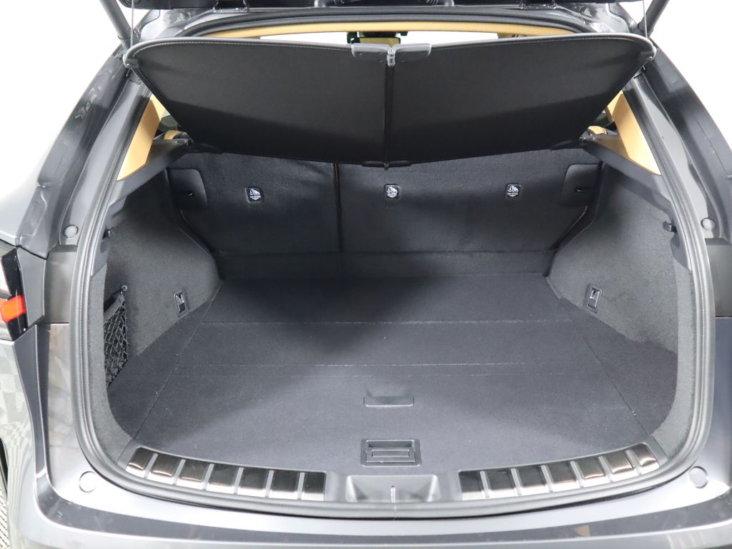 2025 Lexus NX 250 29
