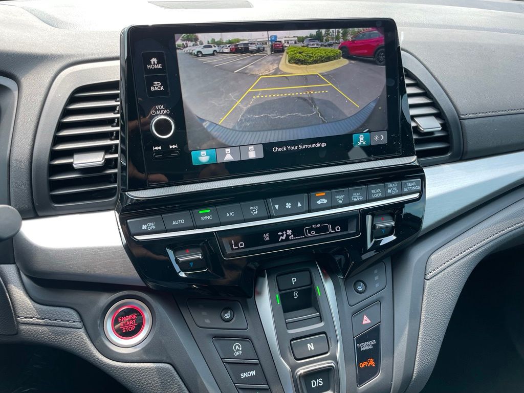 Thumbnail: 2026 Honda Odyssey - 17