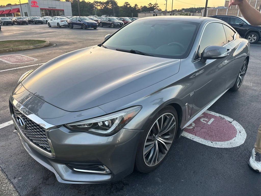 Gray (Graphite Shadow) 2018 INFINITI Q60 3.0t Luxe Coupe RWD Coupe Rear-Wheel Drive 7-Speed Automatic