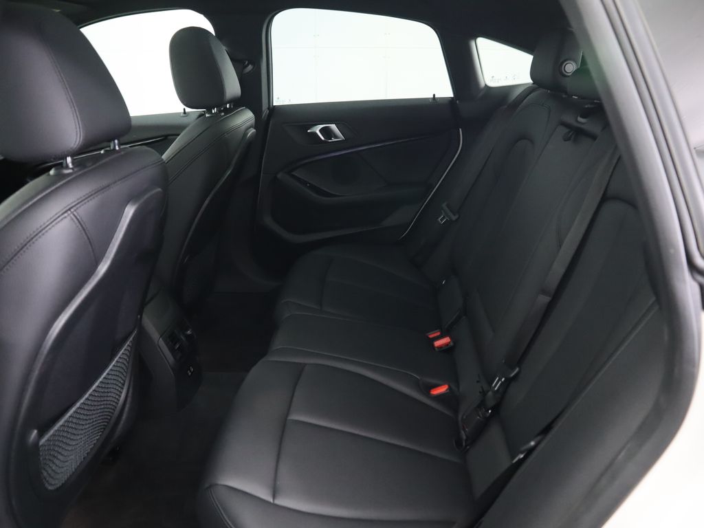 Thumbnail: 2022 BMW 2 Series - 22