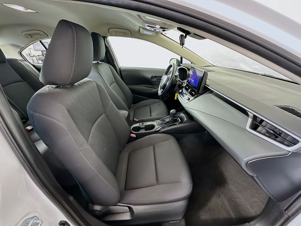 Thumbnail: 2024 Toyota Corolla - 27