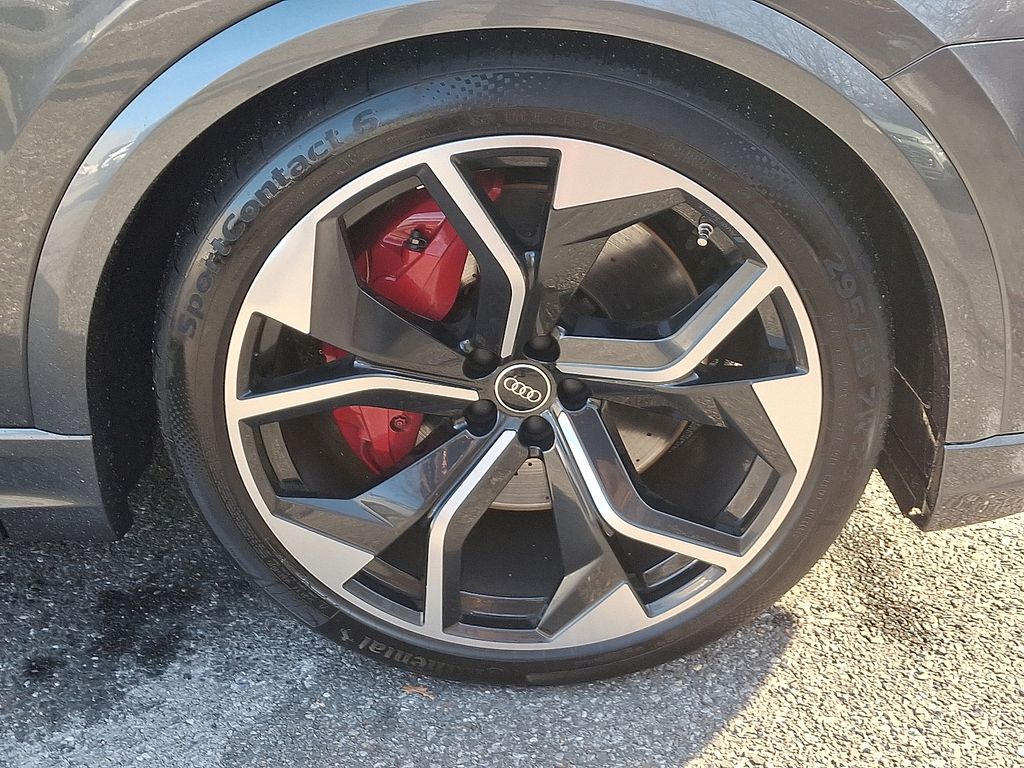 Thumbnail: 2023 Audi RS Q8 - 8