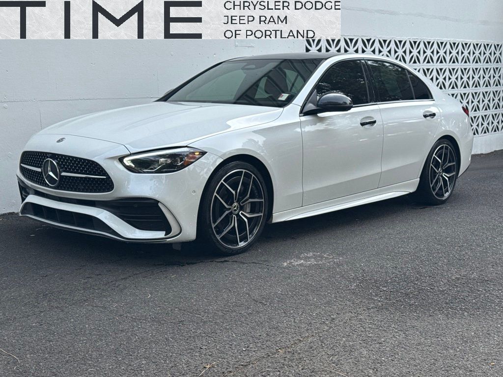 2022 Mercedes-Benz C-Class Blanco Sedán Tracción en las cuatro ruedas 9 velocidades Automática