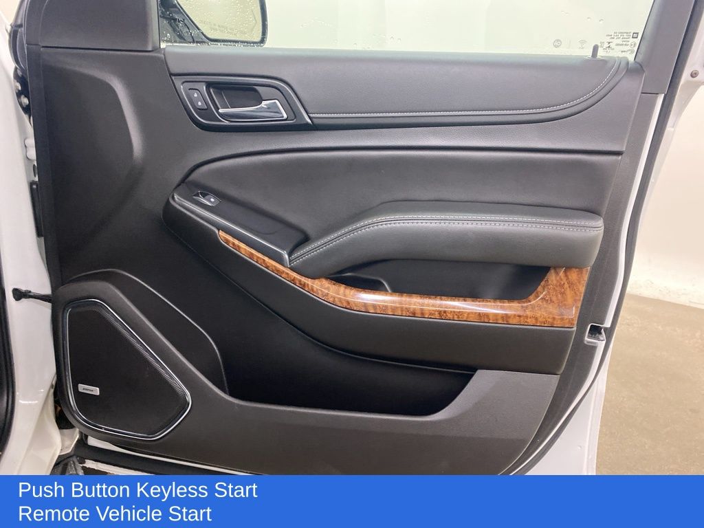 2020 Chevrolet Suburban Premier photo