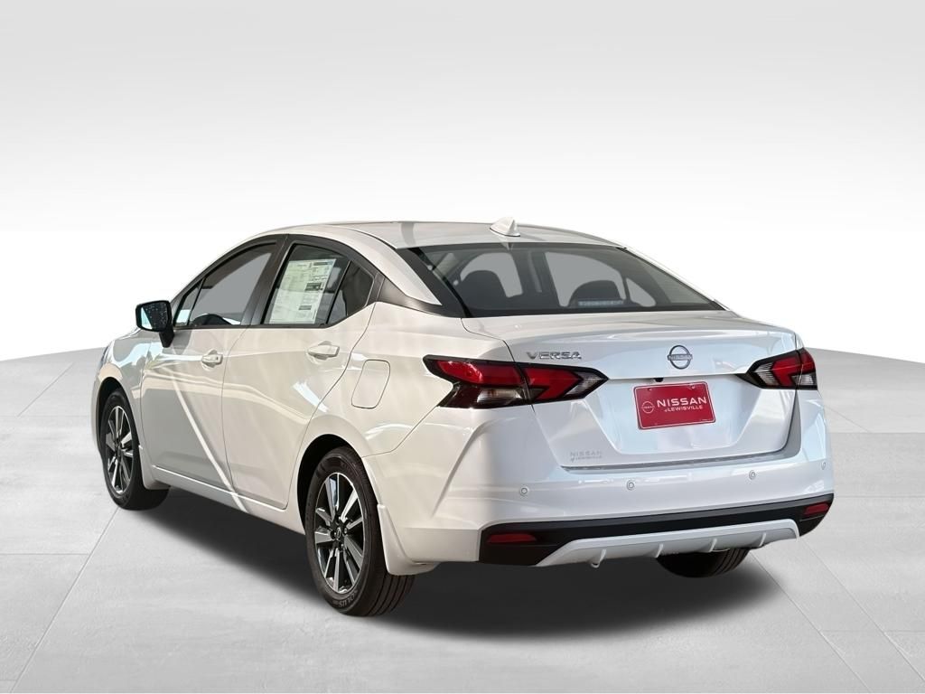 2025 Nissan Versa