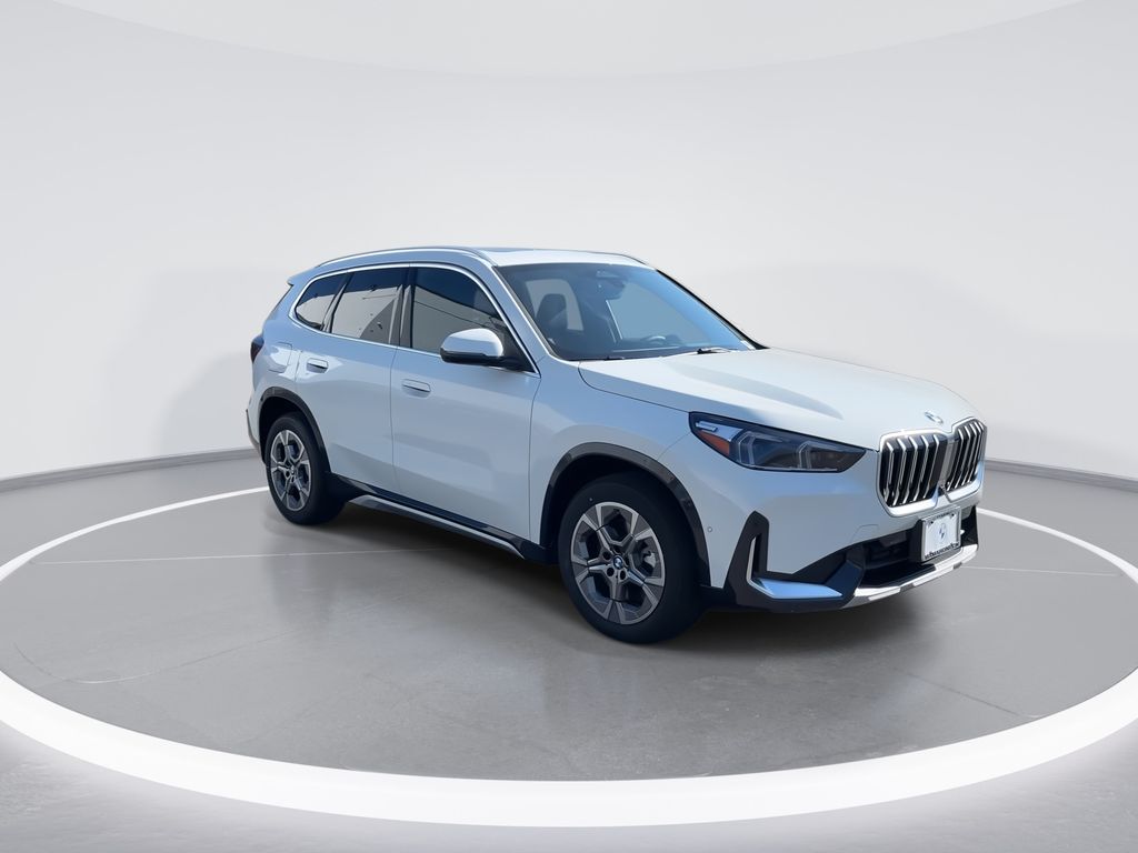 Thumbnail: 2026 BMW X1 - 2