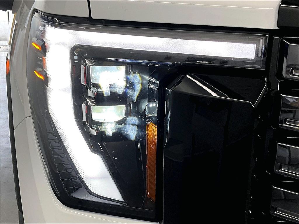 2025 GMC Sierra 2500HD — photo 32