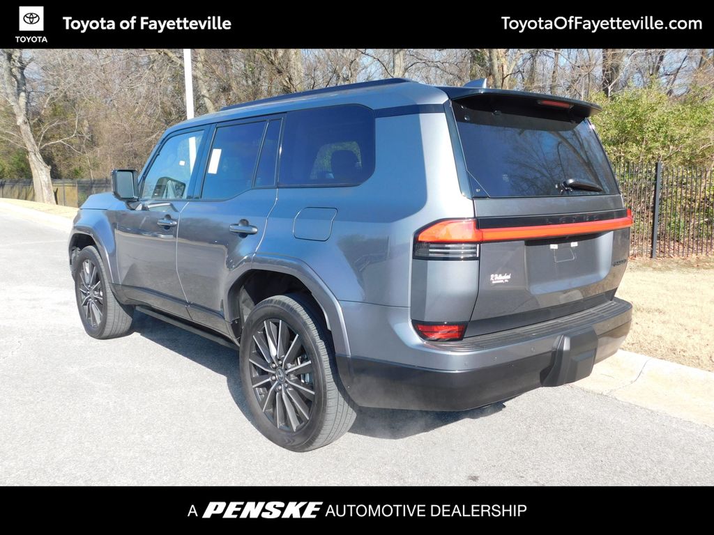 Thumbnail: 2025 Lexus GX - 3