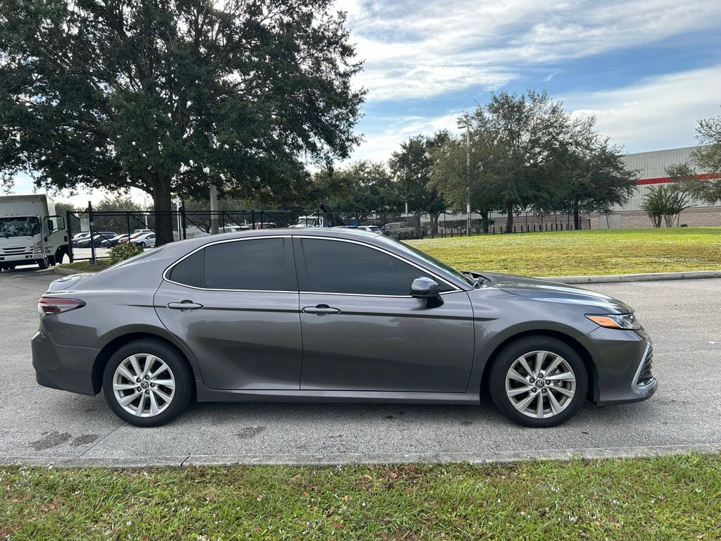 Thumbnail: 2024 Toyota Camry - 6