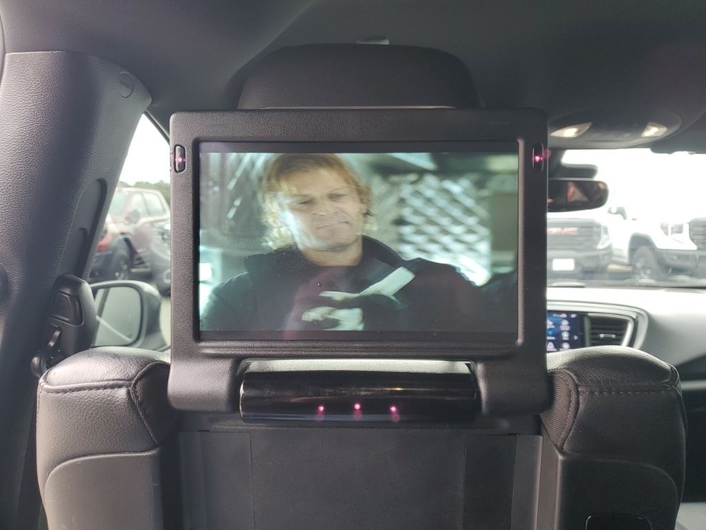 Used Car 2020 Chrysler Pacifica  Touring L Plus For Sale Under $25,000 In Austin, Texas