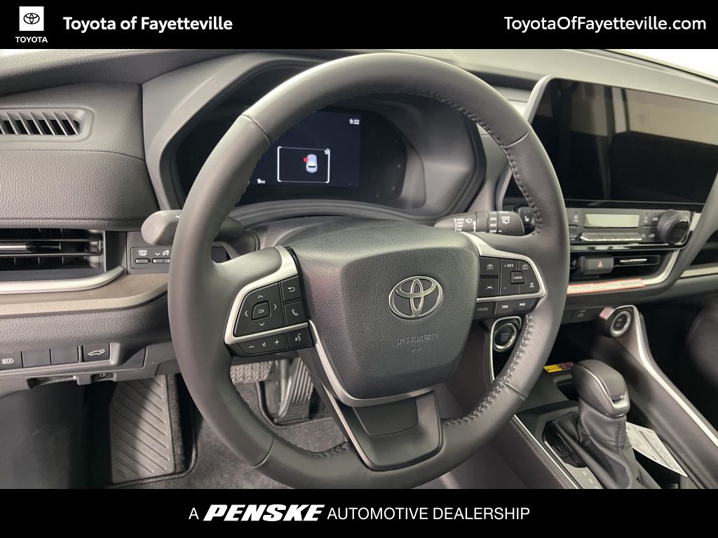 Thumbnail: 2026 Toyota Grand Highlander - 27