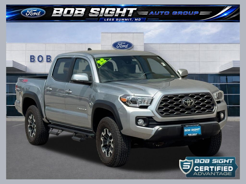 Celestial Silver Metallic 2022 Toyota Tacoma Pickup Truck Four-Wheel Drive 6-Speed Automatic