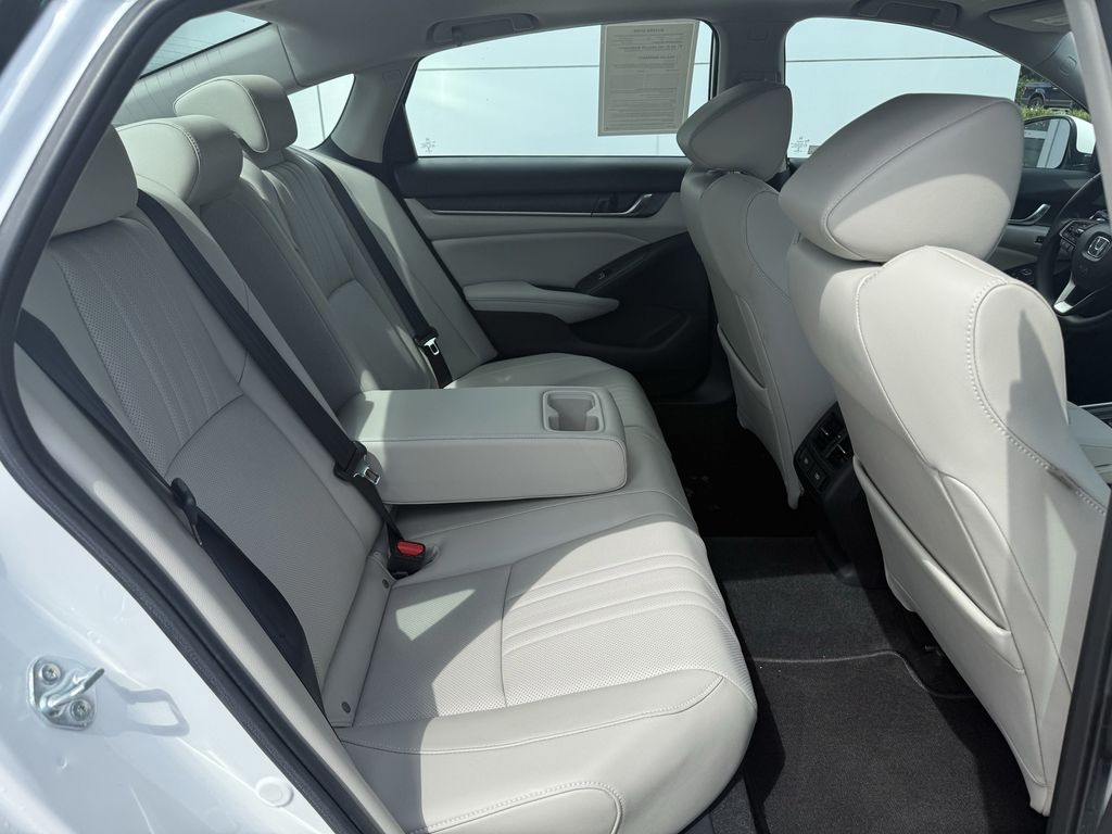 2022 Honda Accord Hybrid EX-L