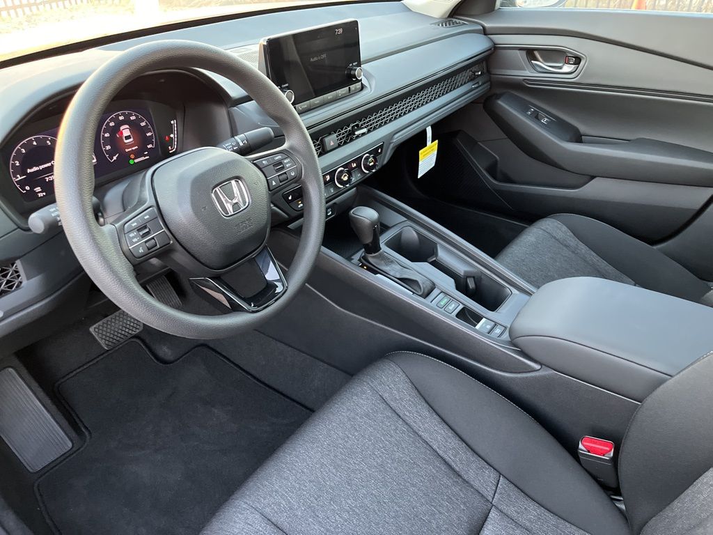 Thumbnail: 2025 Honda Accord - 10