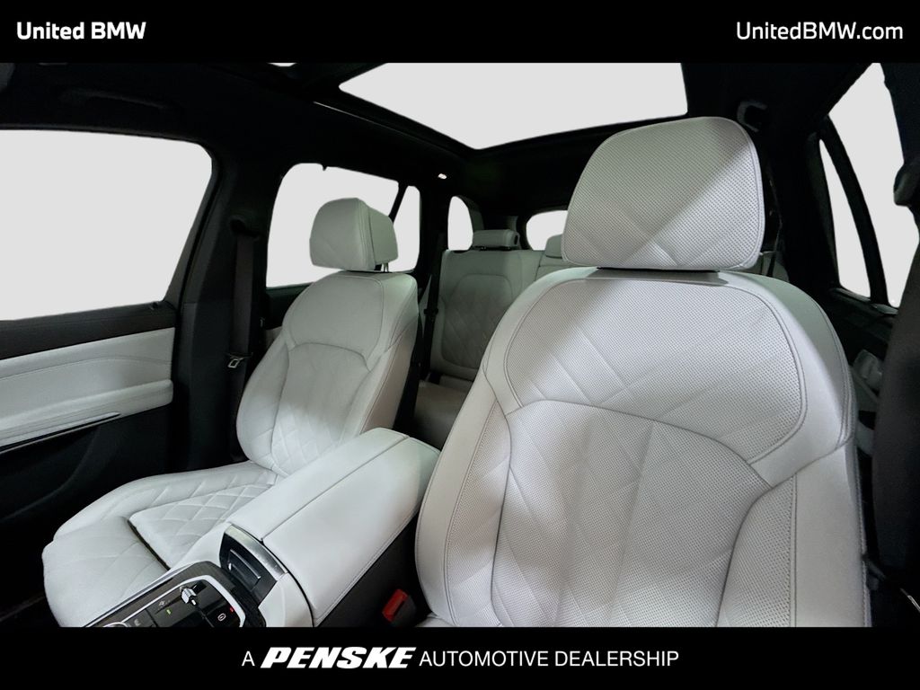 Thumbnail: 2026 BMW X5 - 5