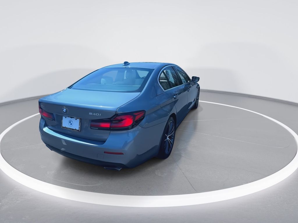 2022 BMW 5 Series 540i xDrive 8