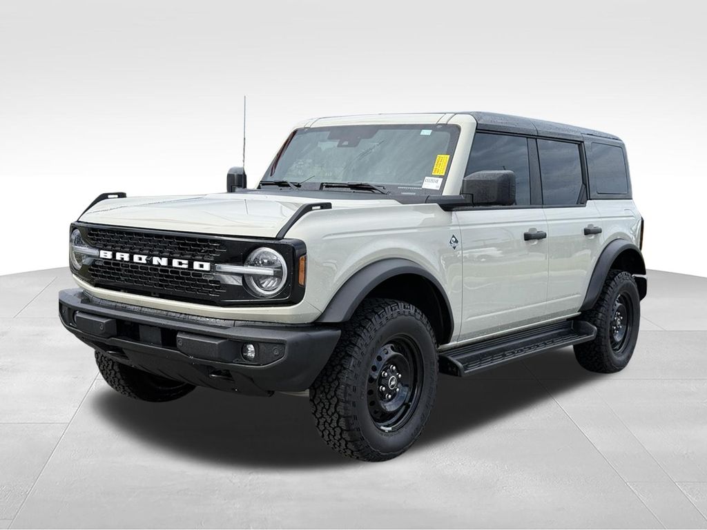 Desert Sand 2026 Ford Bronco SUV / Crossover Four-Wheel Drive Automatic